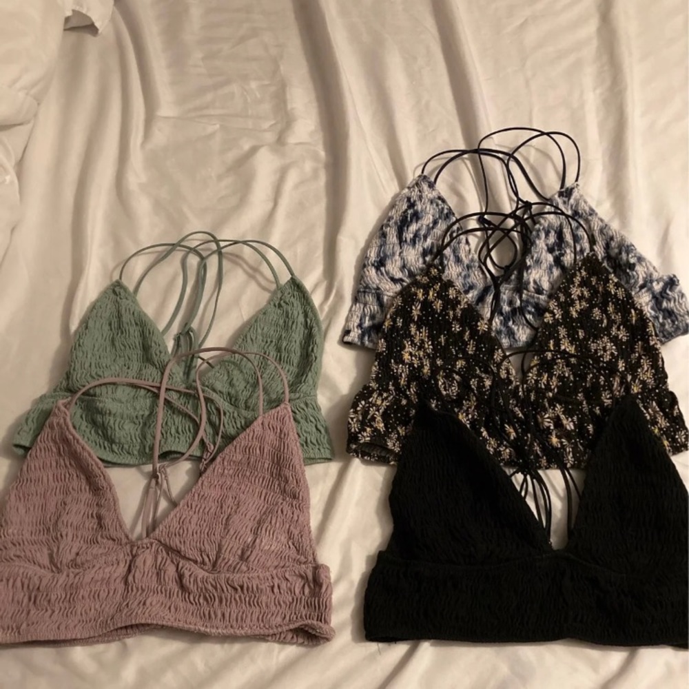 5 VS Pink Bralettes Size Large